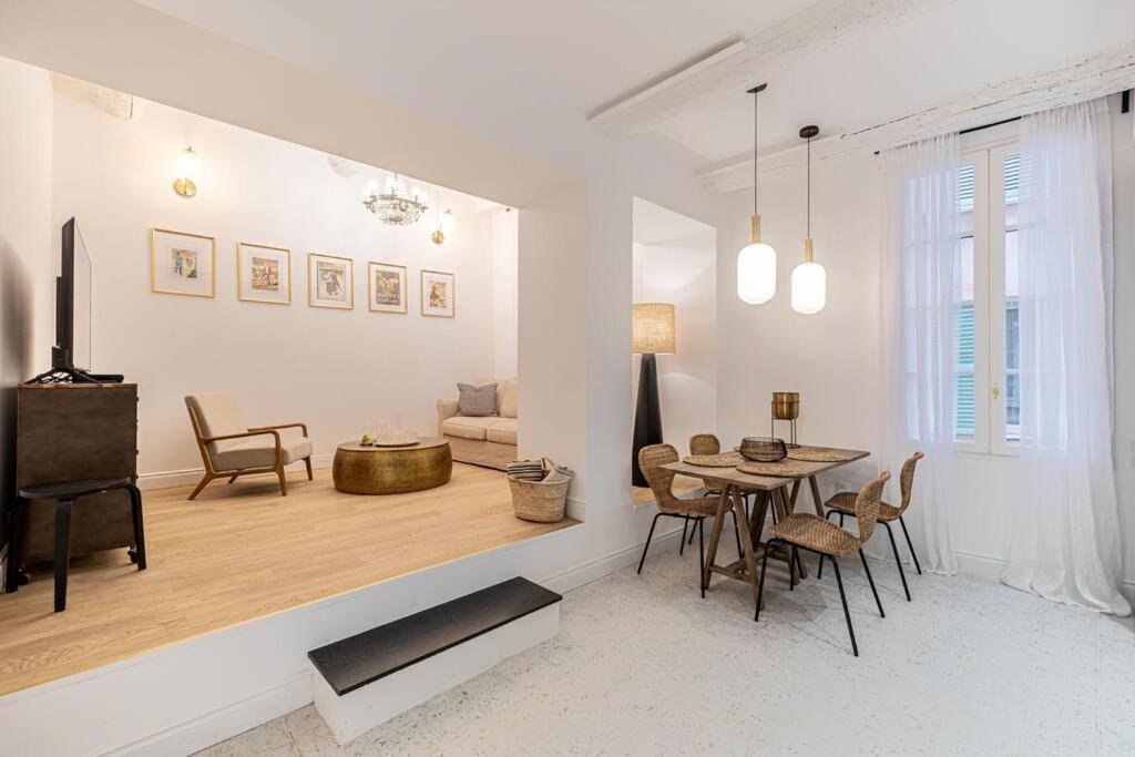 Chez Collette - Luxury In The Old